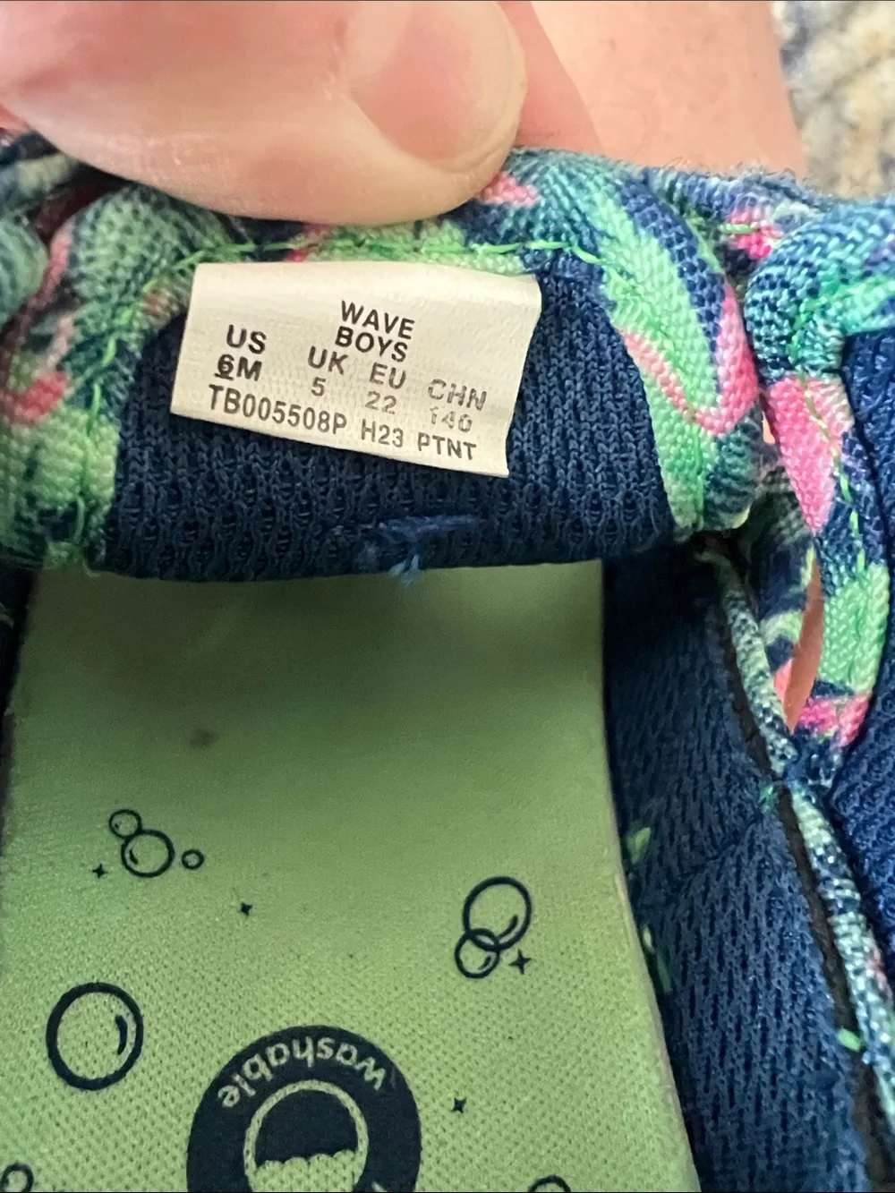 Stride Rite toddler 360 wave water sandals size 6 green with pink flamingos